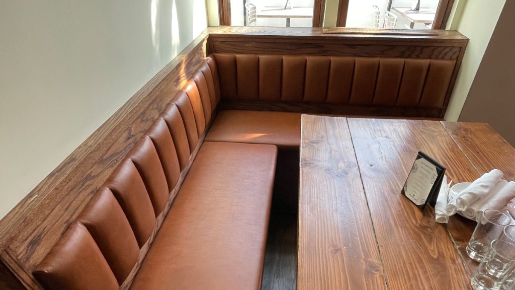 2024 Top Quality Custom Restaurant Furniture Custom Restaurant and Hospitality Furniture