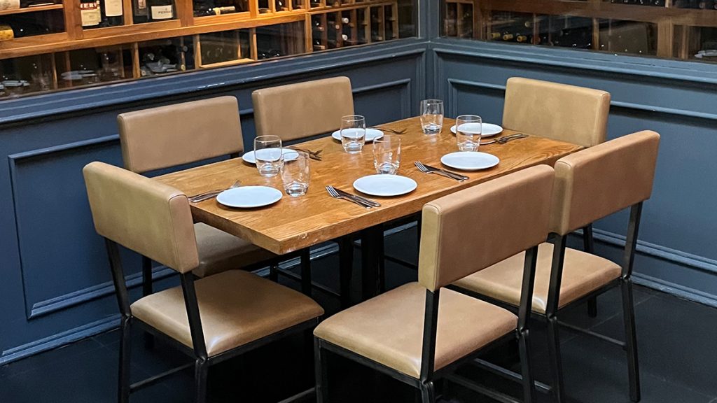 2024 ReadytoOrder Restaurant Furniture Custom Restaurant and